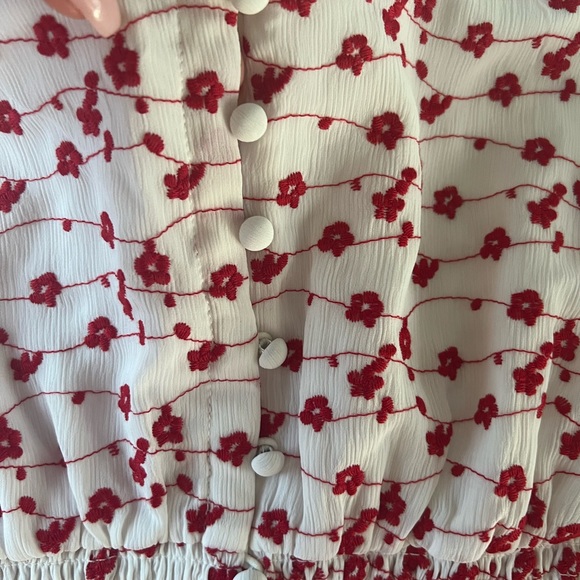 Code Mode Embroidered Crop Top - Picture 3 of 10